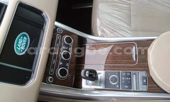 Acheter Occasion Voiture Land Rover Range Rover Sport Rouge à Lomé, Maritime Acheter Occasion Voiture Land Rover Range Rover Sport Rouge à Lomé, Maritime