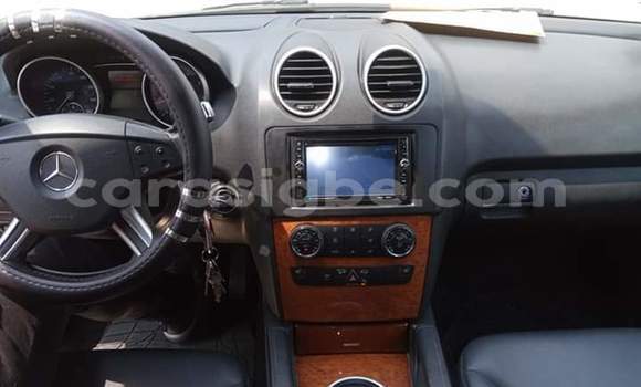 Buy Import Mercedes‒Benz ML–Class Brown Car in Lome in Togo Buy Import Mercedes‒Benz ML–Class Brown Car in Lome in Togo