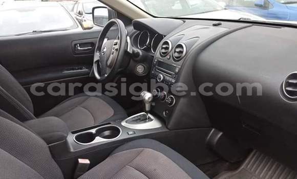 Buy Import Nissan Rogue White Car in Lome in Togo Buy Import Nissan Rogue White Car in Lome in Togo