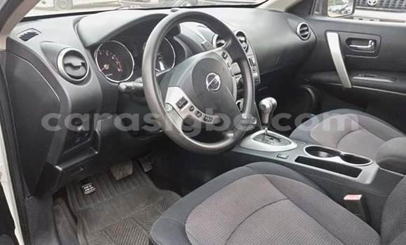 Buy Import Nissan Rogue White Car in Lome in Togo Buy Import Nissan Rogue White Car in Lome in Togo