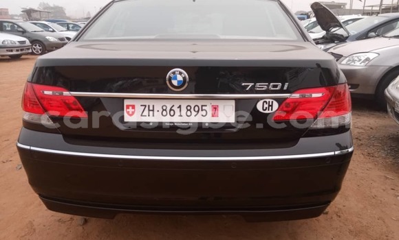 Acheter Occasion Voiture BMW 700 Noir à Lomé, Togo Acheter Occasion Voiture BMW 700 Noir à Lomé, Togo