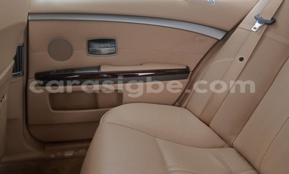 Acheter Occasion Voiture BMW 700 Noir à Lomé, Togo Acheter Occasion Voiture BMW 700 Noir à Lomé, Togo