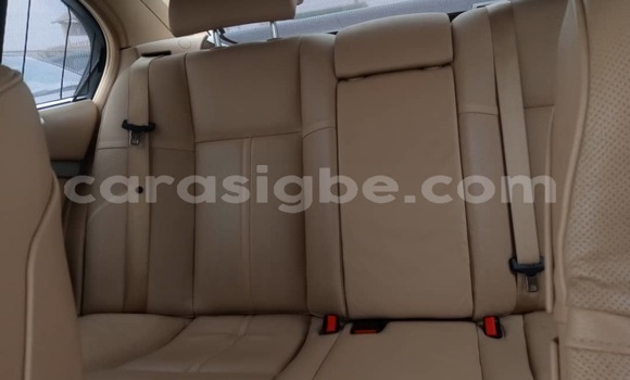 Acheter Occasion Voiture BMW 700 Noir à Lomé, Togo Acheter Occasion Voiture BMW 700 Noir à Lomé, Togo