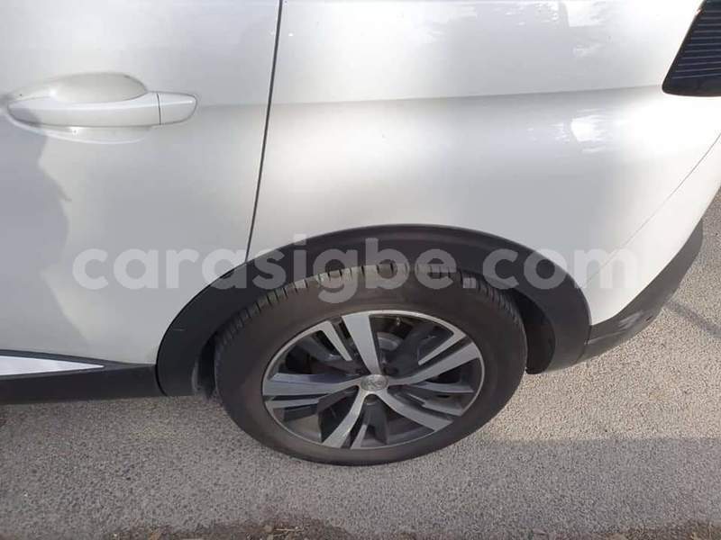 Big with watermark peugeot 5008 togo lom%c3%a9 4931