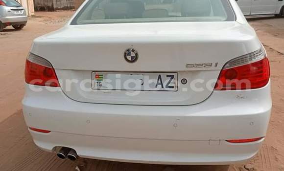 Buy Used BMW 5–Series White Car in Lome in Togo Buy Used BMW 5–Series White Car in Lome in Togo