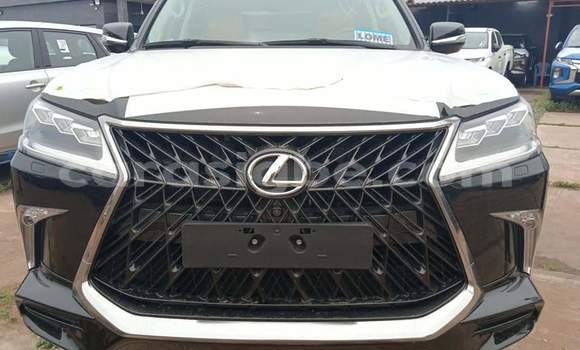 Acheter Occasion Voiture Lexus LX 570 Noir à Lomé, Togo Acheter Occasion Voiture Lexus LX 570 Noir à Lomé, Togo