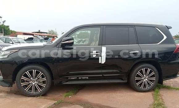 Acheter Occasion Voiture Lexus LX 570 Noir à Lomé, Togo Acheter Occasion Voiture Lexus LX 570 Noir à Lomé, Togo