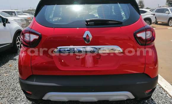 Acheter Occasion Voiture Renault Captur Rouge à Lomé, Togo Acheter Occasion Voiture Renault Captur Rouge à Lomé, Togo