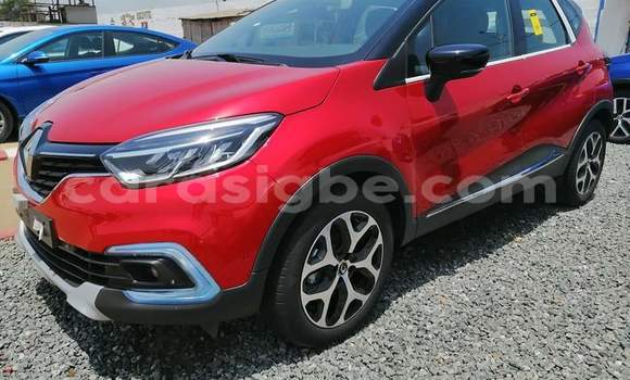 Acheter Occasion Voiture Renault Captur Rouge à Lomé, Togo Acheter Occasion Voiture Renault Captur Rouge à Lomé, Togo
