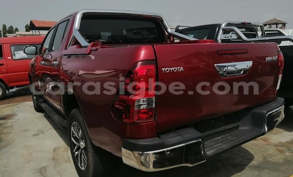 Buy Used Toyota Hilux Red Car in Lome in Togo Buy Used Toyota Hilux Red Car in Lome in Togo