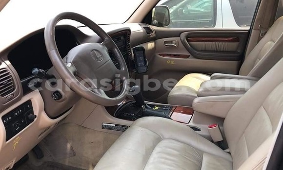 Buy Used Lexus LX 450 Beige Car in Lome in Togo Buy Used Lexus LX 450 Beige Car in Lome in Togo