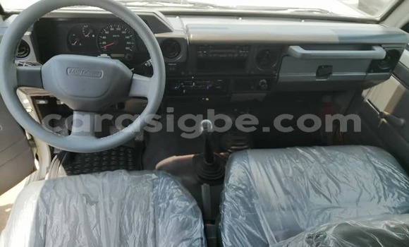 Buy Used Toyota Land Cruiser White Car in Lome in Togo Buy Used Toyota Land Cruiser White Car in Lome in Togo