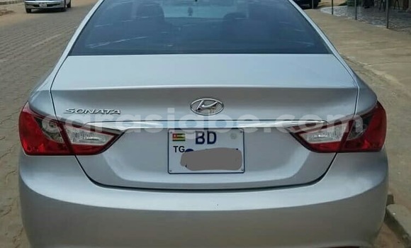 Buy Used Hyundai Sonata Blue Car in Lome in Togo Buy Used Hyundai Sonata Blue Car in Lome in Togo