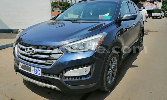 Buy Used Hyundai Santa Fe Blue Car in Lome in Togo Buy Used Hyundai Santa Fe Blue Car in Lome in Togo