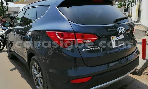 Buy Used Hyundai Santa Fe Blue Car in Lome in Togo Buy Used Hyundai Santa Fe Blue Car in Lome in Togo