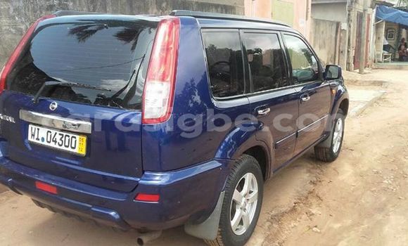 Acheter Occasion Voiture Nissan X–Trail Bleu à Adawlato, Togo