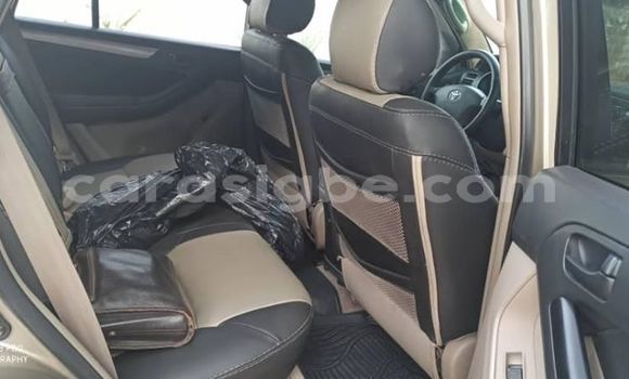 Buy Used Toyota 4Runner Beige Car in Lome in Togo Buy Used Toyota 4Runner Beige Car in Lome in Togo