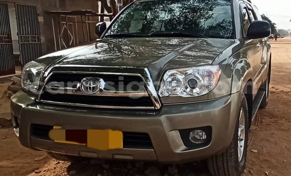 Buy Used Toyota 4Runner Beige Car in Lome in Togo Buy Used Toyota 4Runner Beige Car in Lome in Togo