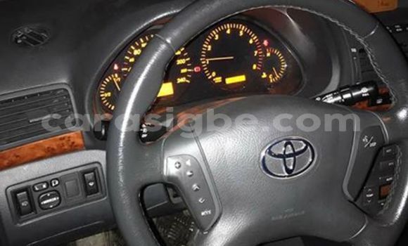 Acheter Occasion Voiture Toyota Avensis Bleu à Adawlato, Togo Acheter Occasion Voiture Toyota Avensis Bleu à Adawlato, Togo