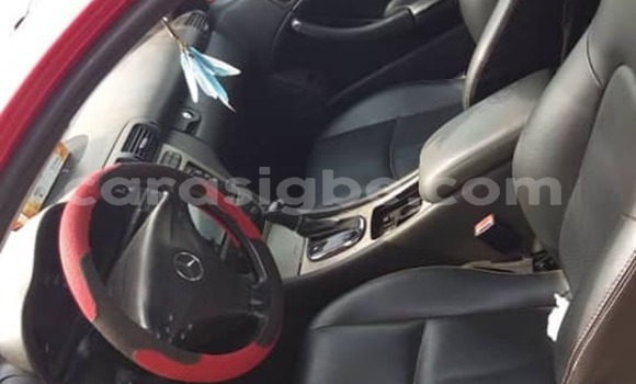 Buy Used Mercedes‒Benz C–Class Red Car in Lome in Togo Buy Used Mercedes‒Benz C–Class Red Car in Lome in Togo