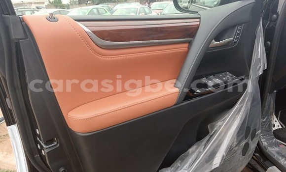 Buy Used Lexus LX 570 Black Car in Lome in Togo Buy Used Lexus LX 570 Black Car in Lome in Togo