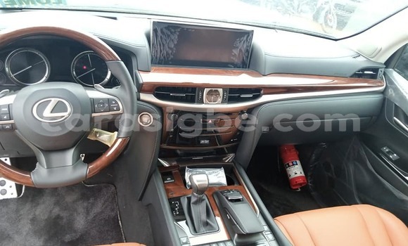 Buy Used Lexus LX 570 Black Car in Lome in Togo Buy Used Lexus LX 570 Black Car in Lome in Togo