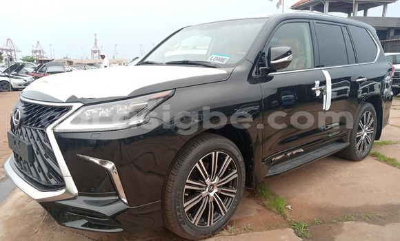 Buy Used Lexus LX 570 Black Car in Lome in Togo Buy Used Lexus LX 570 Black Car in Lome in Togo