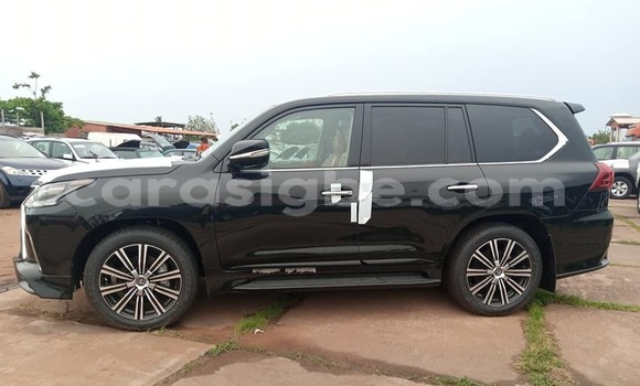 Buy Used Lexus LX 570 Black Car in Lome in Togo Buy Used Lexus LX 570 Black Car in Lome in Togo