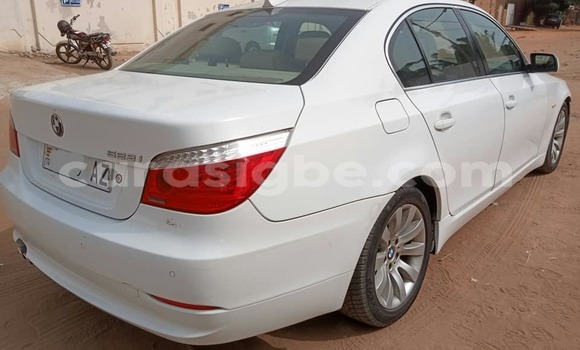 Buy Used BMW 5–Series White Car in Lome in Togo Buy Used BMW 5–Series White Car in Lome in Togo