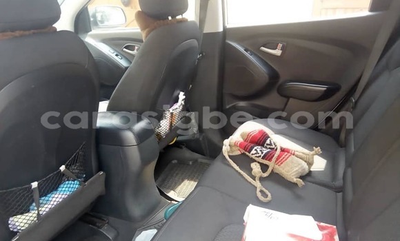 Buy Used Hyundai Tucson White Car in Lome in Togo Buy Used Hyundai Tucson White Car in Lome in Togo