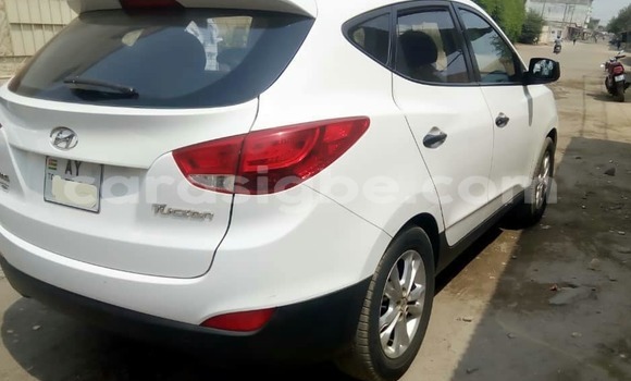 Buy Used Hyundai Tucson White Car in Lome in Togo Buy Used Hyundai Tucson White Car in Lome in Togo