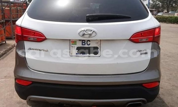 Buy Used Hyundai Santa Fe White Car in Lome in Togo Buy Used Hyundai Santa Fe White Car in Lome in Togo