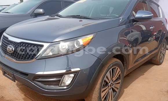 Buy Used Kia Sportage Blue Car in Lome in Togo Buy Used Kia Sportage Blue Car in Lome in Togo