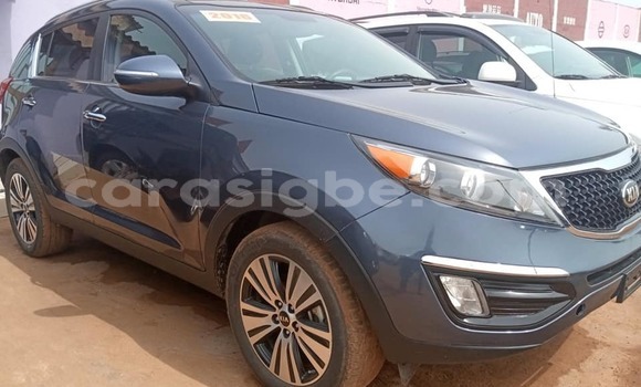 Buy Used Kia Sportage Blue Car in Lome in Togo Buy Used Kia Sportage Blue Car in Lome in Togo
