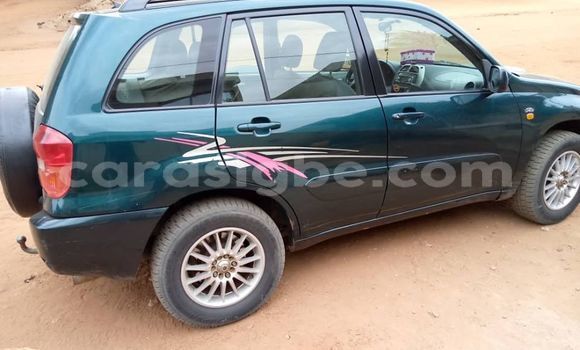 Acheter Occasion Voiture Toyota RAV4 Vert à Lomé, Togo Acheter Occasion Voiture Toyota RAV4 Vert à Lomé, Togo