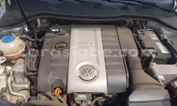 Acheter Occasion Voiture Volkswagen Passat Gris à Lomé, Togo Acheter Occasion Voiture Volkswagen Passat Gris à Lomé, Togo