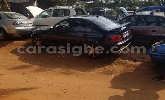 Acheter Occasion Voiture BMW 3–Series Bleu à Lomé, Togo Acheter Occasion Voiture BMW 3–Series Bleu à Lomé, Togo