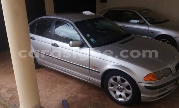 Acheter Occasion Voiture BMW 3–Series Gris à Lomé, Togo Acheter Occasion Voiture BMW 3–Series Gris à Lomé, Togo
