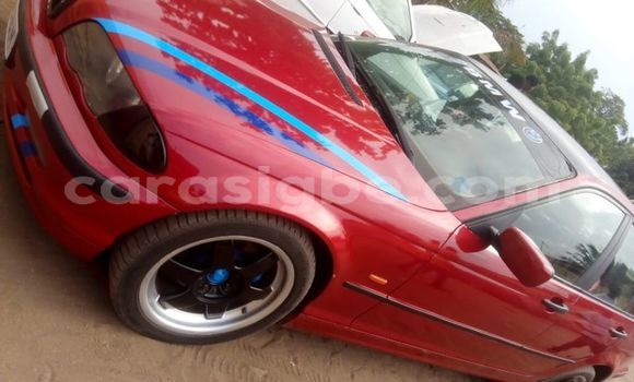 Acheter Occasion Voiture BMW 3–Series Rouge à Lomé, Togo Acheter Occasion Voiture BMW 3–Series Rouge à Lomé, Togo