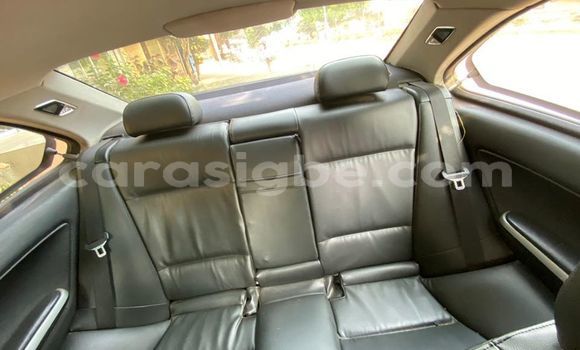 Acheter Occasion Voiture BMW 3–Series Bleu à Lomé, Togo Acheter Occasion Voiture BMW 3–Series Bleu à Lomé, Togo