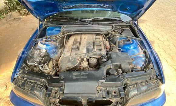 Acheter Occasion Voiture BMW 3–Series Bleu à Lomé, Togo Acheter Occasion Voiture BMW 3–Series Bleu à Lomé, Togo