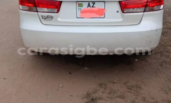 Acheter Occasion Voiture Hyundai Sonata Blanc à Lomé, Togo Acheter Occasion Voiture Hyundai Sonata Blanc à Lomé, Togo