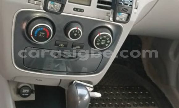 Acheter Occasion Voiture Hyundai Sonata Blanc à Lomé, Togo Acheter Occasion Voiture Hyundai Sonata Blanc à Lomé, Togo