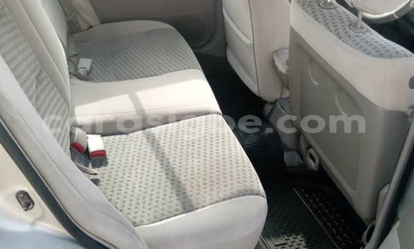 Acheter Occasion Voiture Mazda Mazda 626 Gris à Lomé, Togo Acheter Occasion Voiture Mazda Mazda 626 Gris à Lomé, Togo