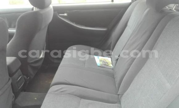 Acheter Occasion Voiture Toyota Corolla Gris à Lomé, Togo Acheter Occasion Voiture Toyota Corolla Gris à Lomé, Togo
