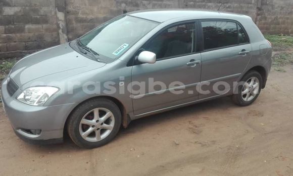 Acheter Occasion Voiture Toyota Corolla Gris à Lomé, Togo Acheter Occasion Voiture Toyota Corolla Gris à Lomé, Togo