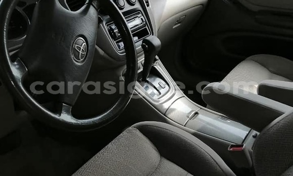 Acheter Occasion Voiture Toyota Highlander Gris à Lomé, Togo Acheter Occasion Voiture Toyota Highlander Gris à Lomé, Togo