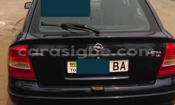 Acheter Occasion Voiture Opel Astra Bleu à Lomé, Togo Acheter Occasion Voiture Opel Astra Bleu à Lomé, Togo