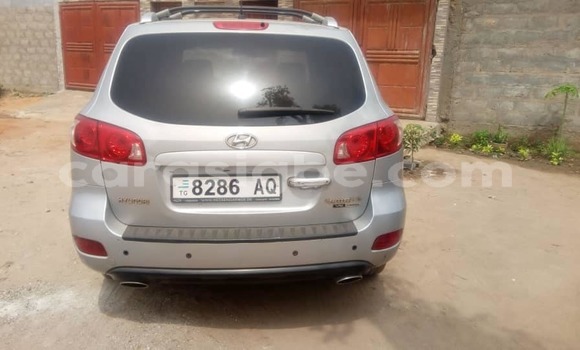 Acheter Occasion Voiture Hyundai Santa Fe Gris à Lomé, Togo Acheter Occasion Voiture Hyundai Santa Fe Gris à Lomé, Togo