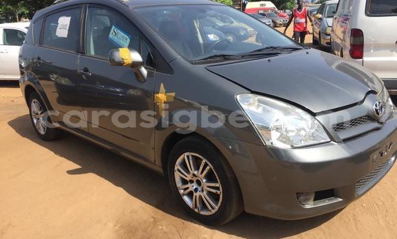 Acheter Occasion Voiture Toyota Corolla Verso Gris à Lomé, Togo Acheter Occasion Voiture Toyota Corolla Verso Gris à Lomé, Togo